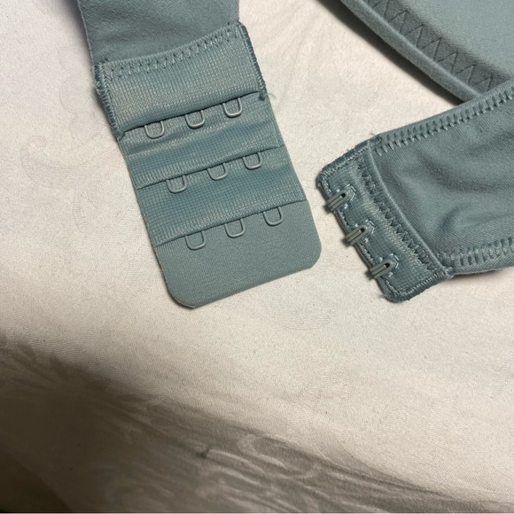 Wacoal 34DD How Perfect Wire Free T-Shirt Bra Soft Cup Wireless Baby Blue Pastel - Picture 3 of 9